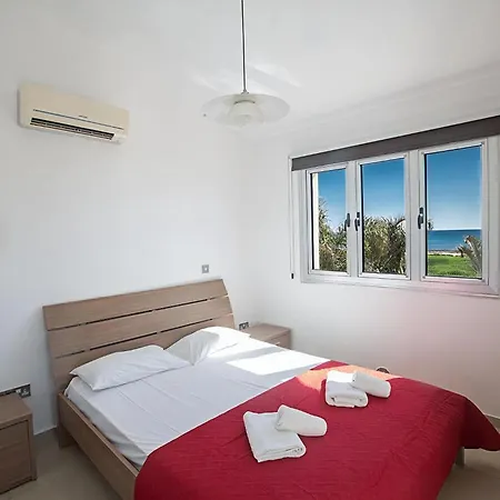 Villa Adaman - Stunning 3 Bedroom Seafront With Pool - Close To The Ayia Napa